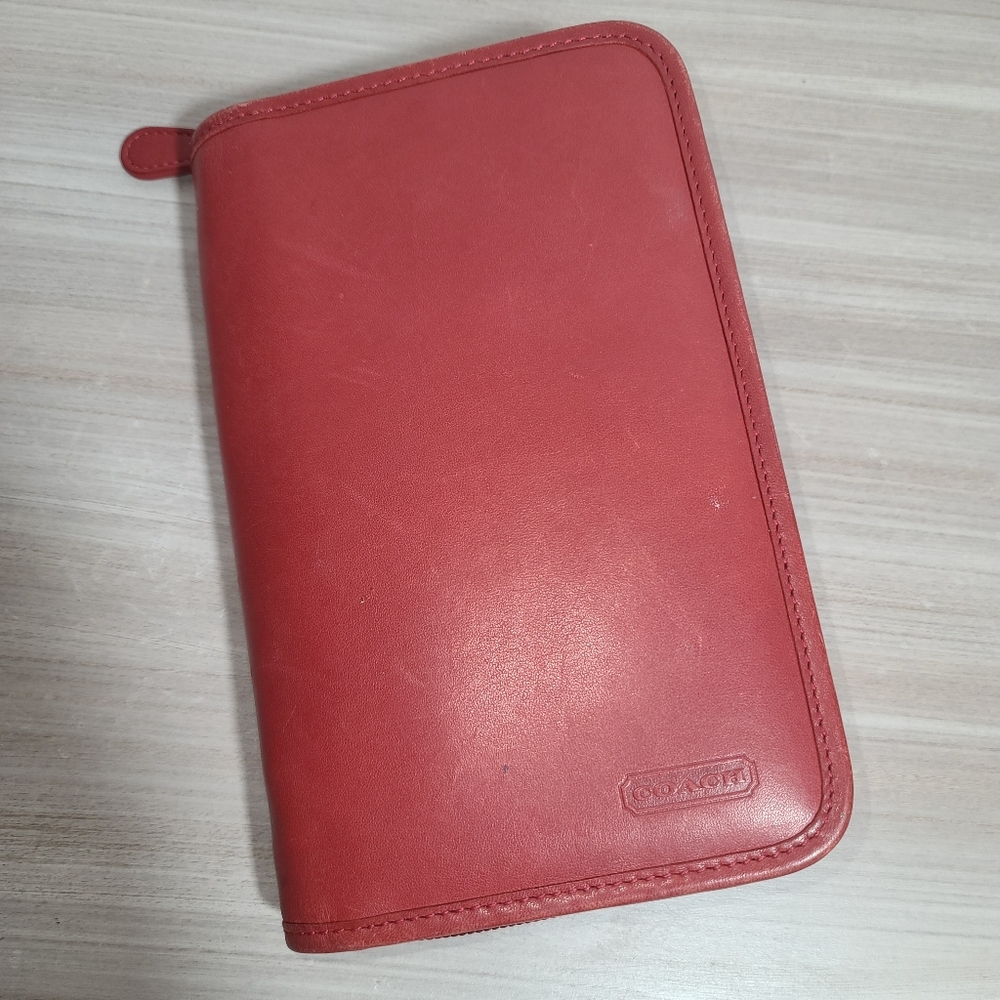 COACH Vintage Leather Wallet